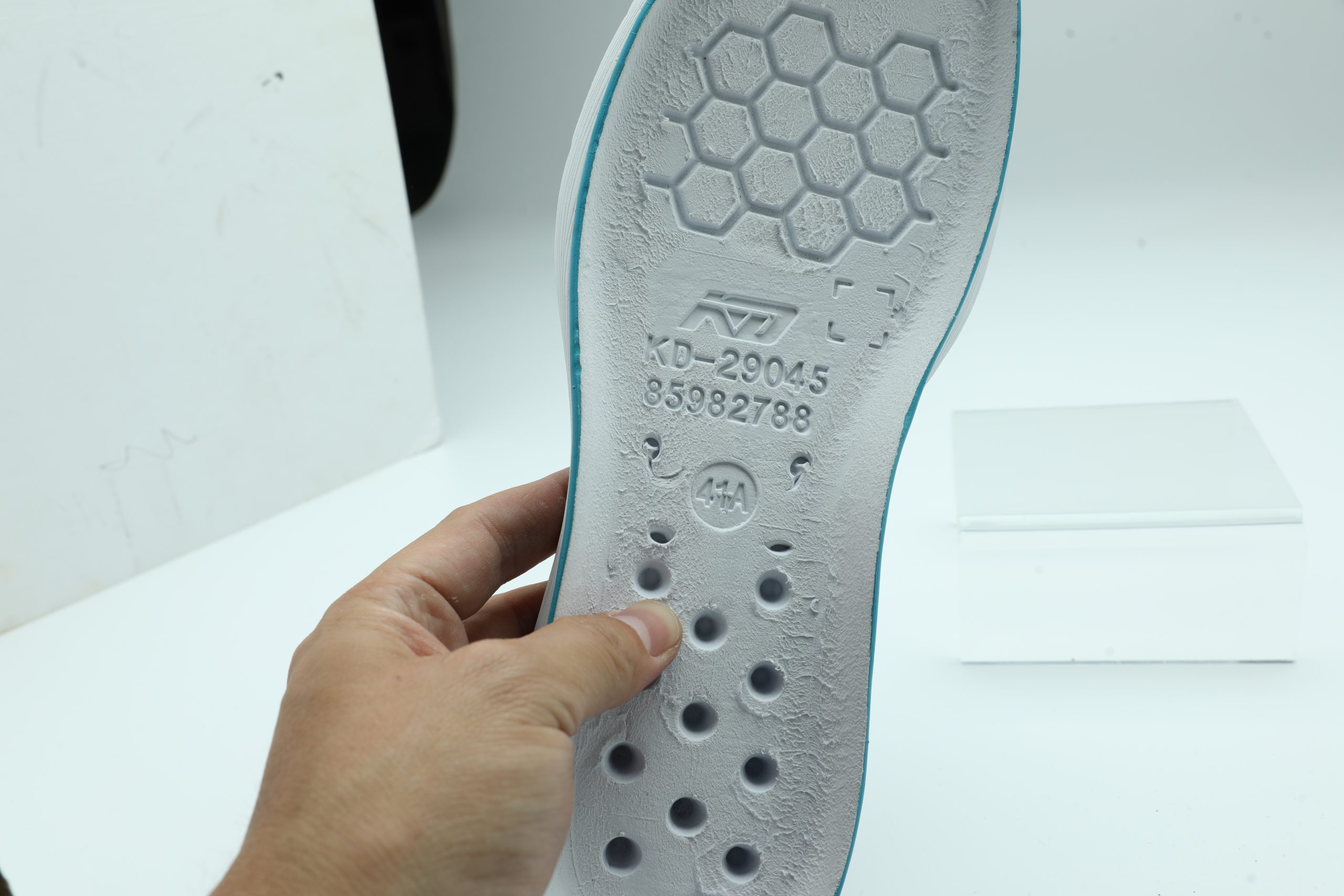 MD-29045 MD & Rubber Co-Molded Sole for Footwear Manufacturing